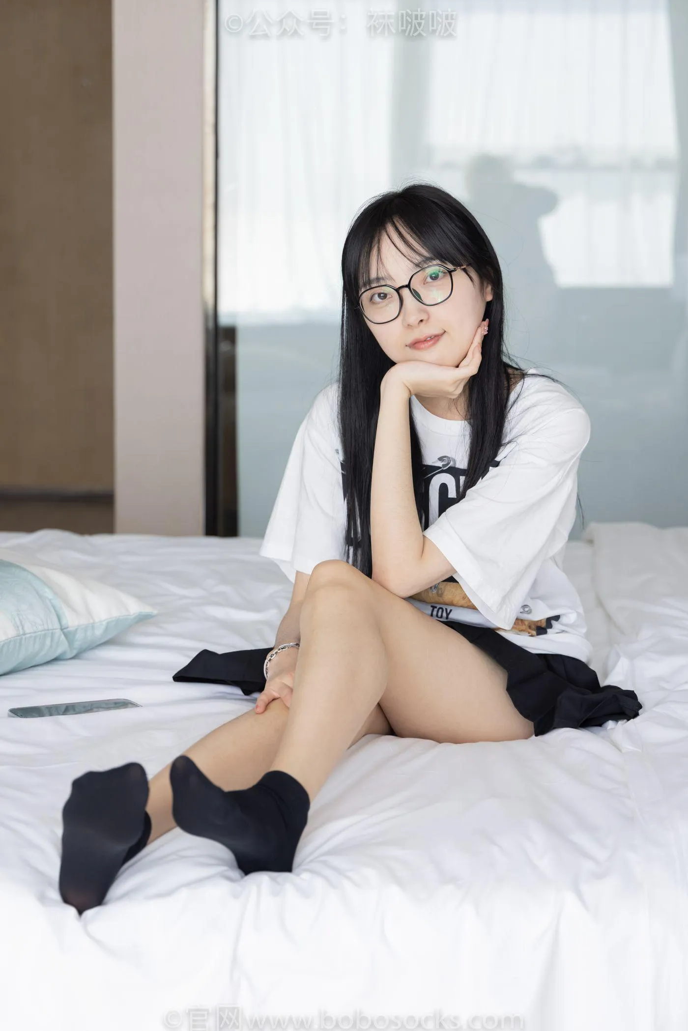 [BoBoSocks袜啵啵]NO.033 稚予-贝壳头、天鹅绒黑袜、天鹅绒白袜 [154P]插图3